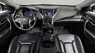 HYUNDAI GRANDEUR HG 2016
