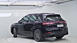 PORSCHE CAYENNE PO536 2021