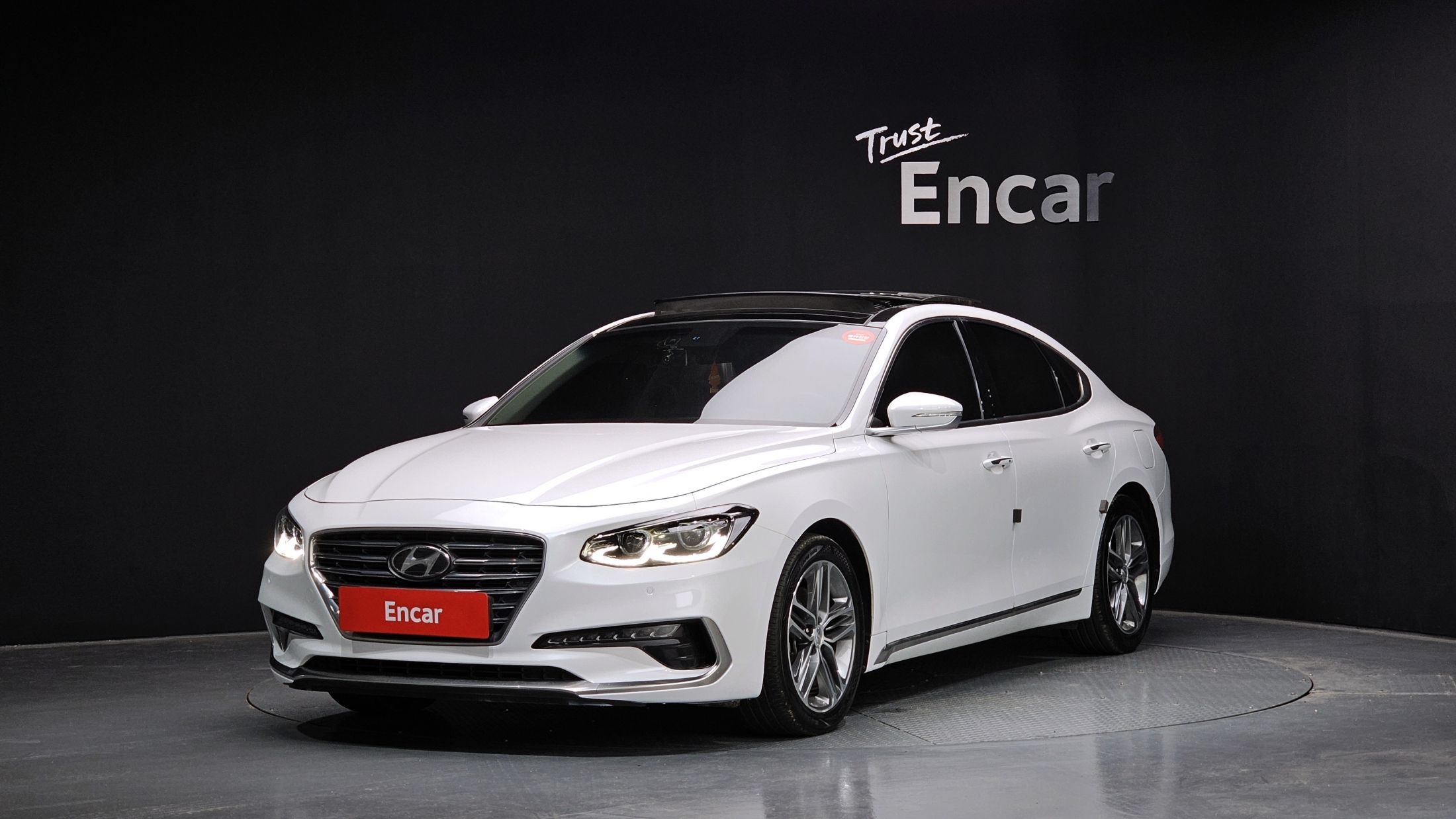 HYUNDAI GRANDEUR IG 2017
