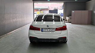 BMW 5-SERIES G30 2018