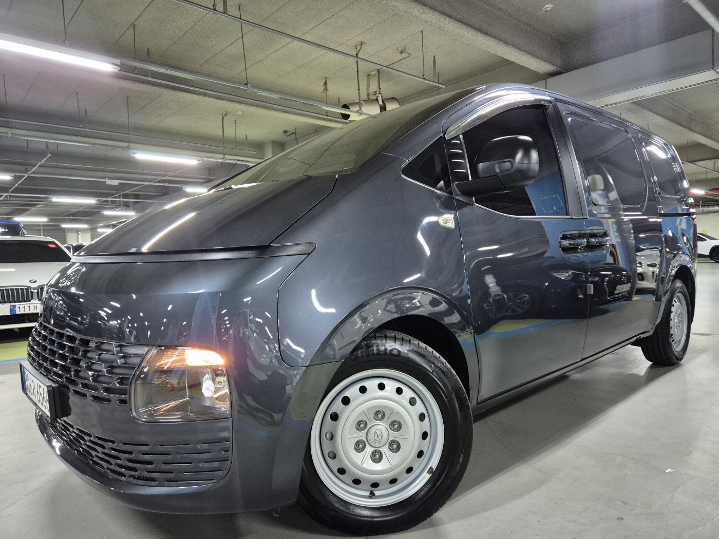 HYUNDAI STARIA 2022