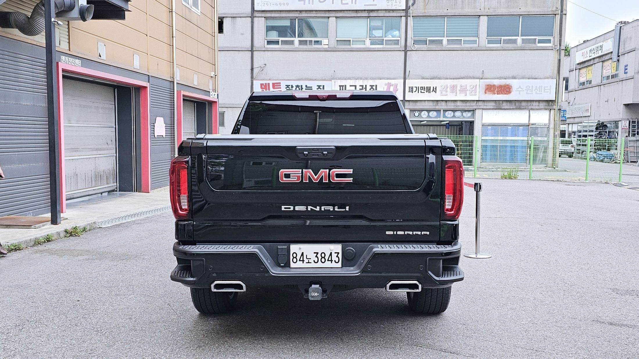 GMC SIERRA
