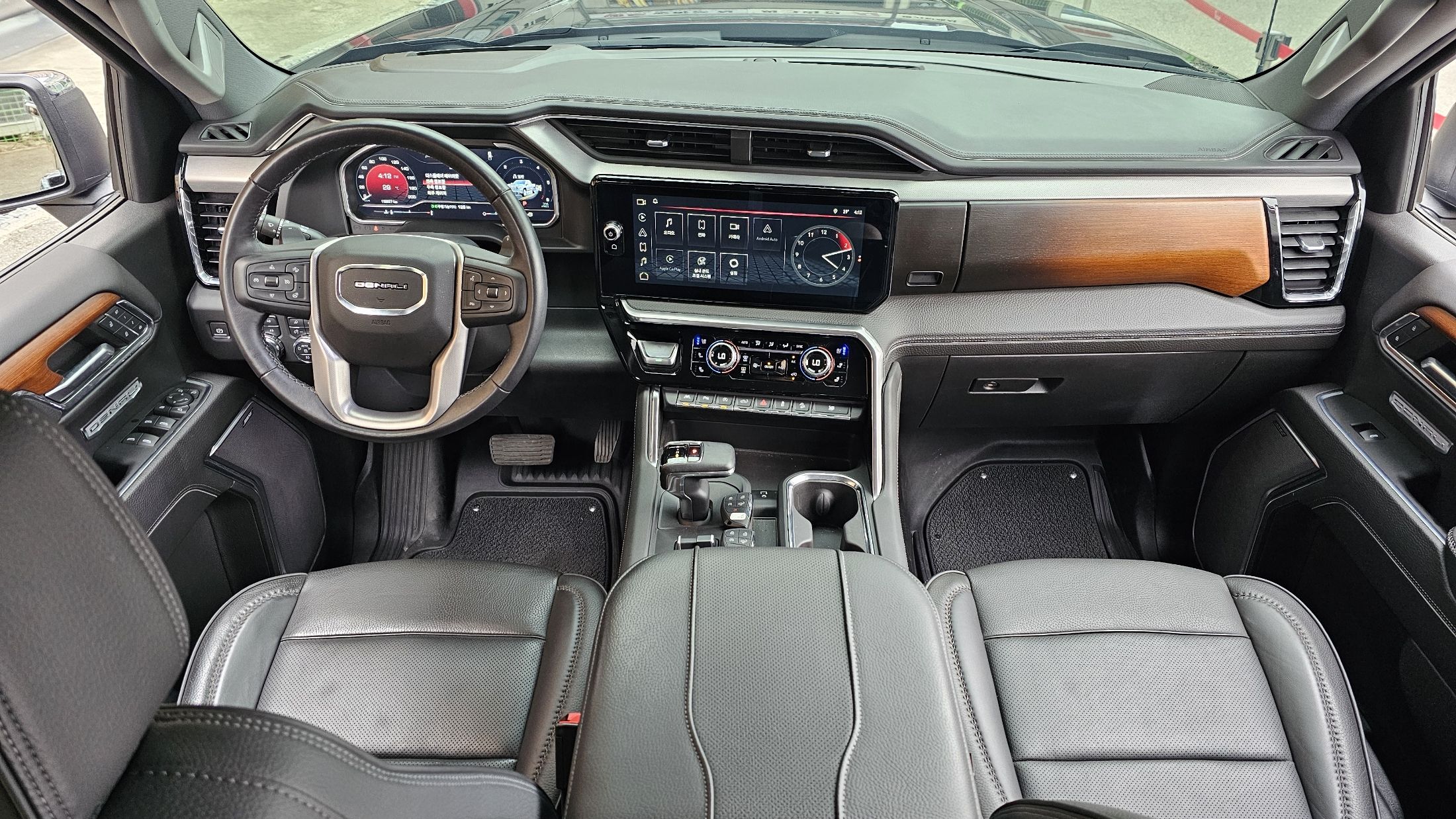 GMC SIERRA