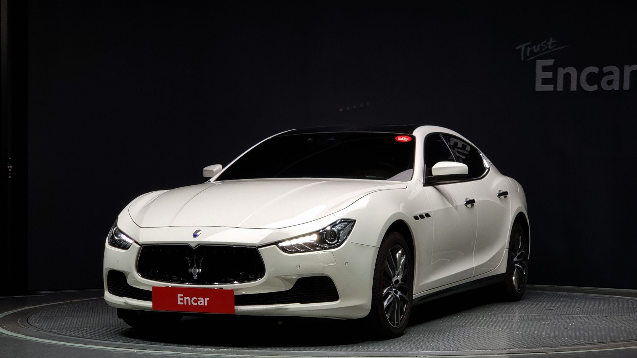MASERATI GHIBLI 2017