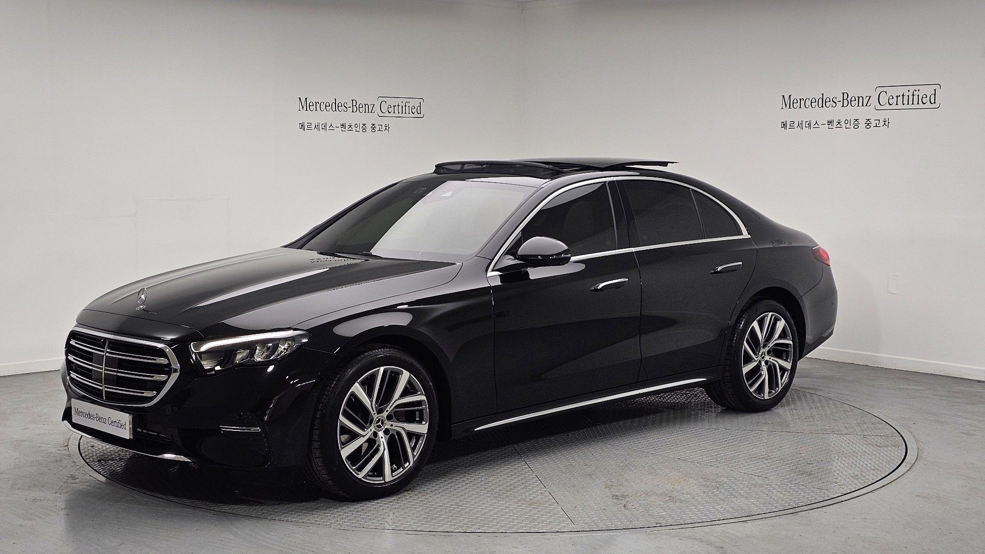 MERCEDES BENZ E-CLASS W214 2024