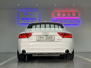 AUDI A7 2012