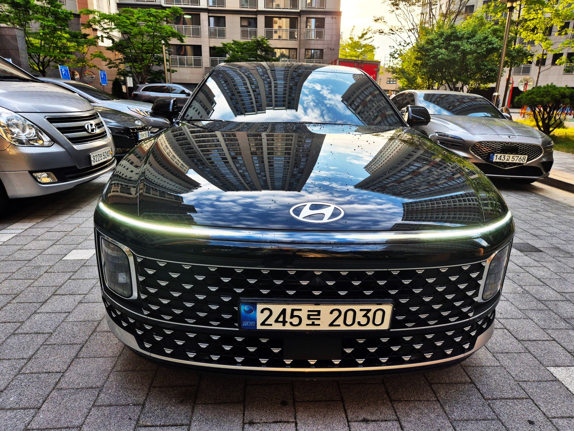 HYUNDAI GRANDEUR HYBRID GN7 2023