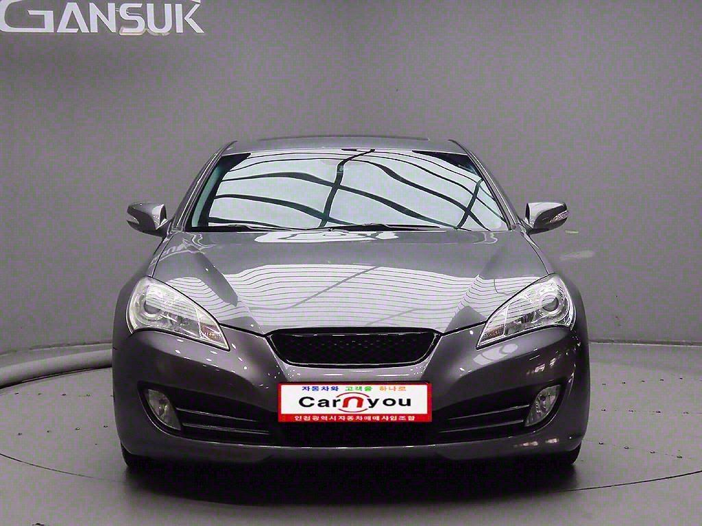 HYUNDAI GENESIS COUPE