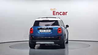 MINI COUNTRYMAN COOPER D 2017