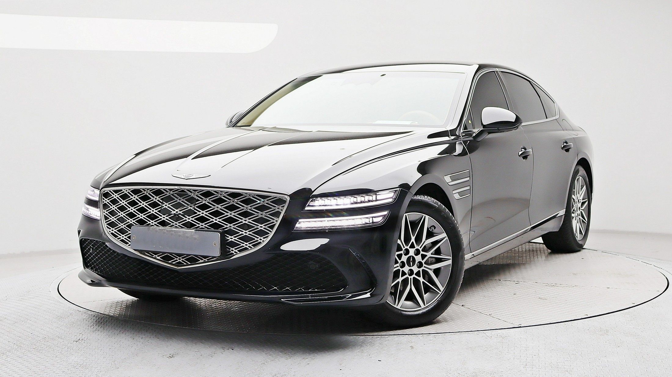 GENESIS G80 RG3 2024