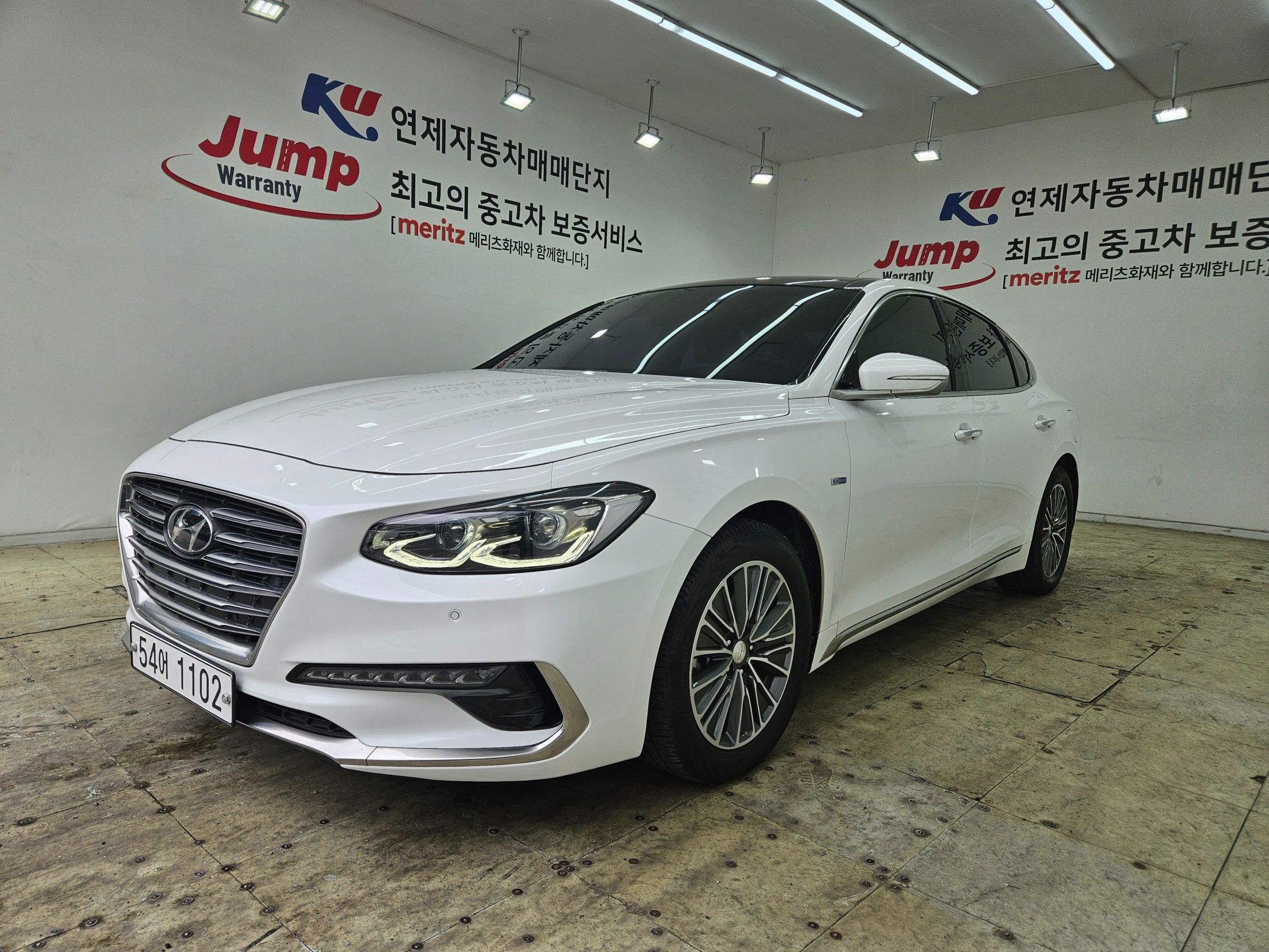 HYUNDAI GRANDEUR IG HYBRID 2017