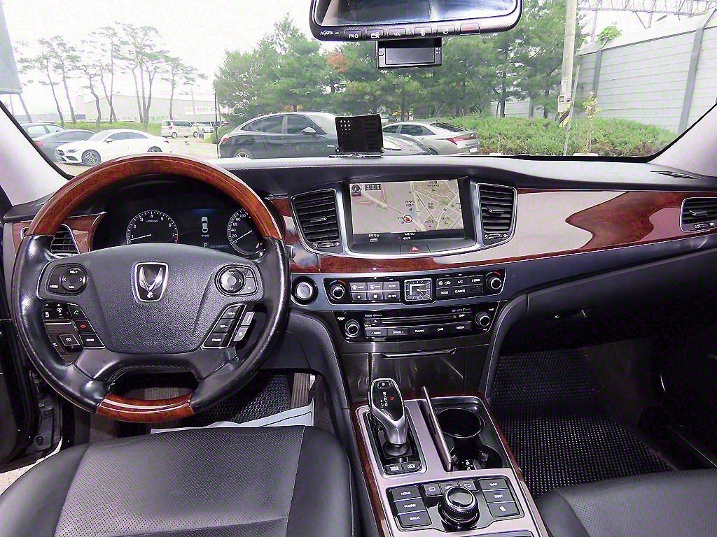 HYUNDAI EQUUS NEW 2013