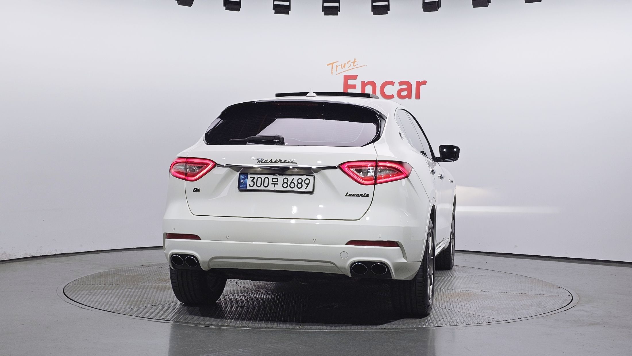 MASERATI LEVANTE 2017