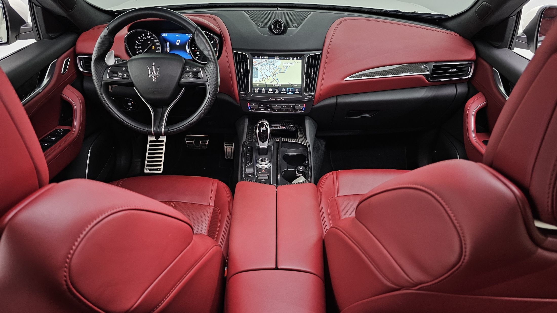 MASERATI LEVANTE 2018