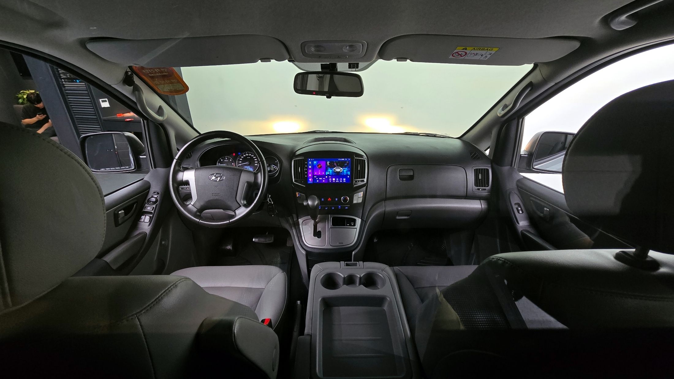 HYUNDAI STAREX GRAND 2021