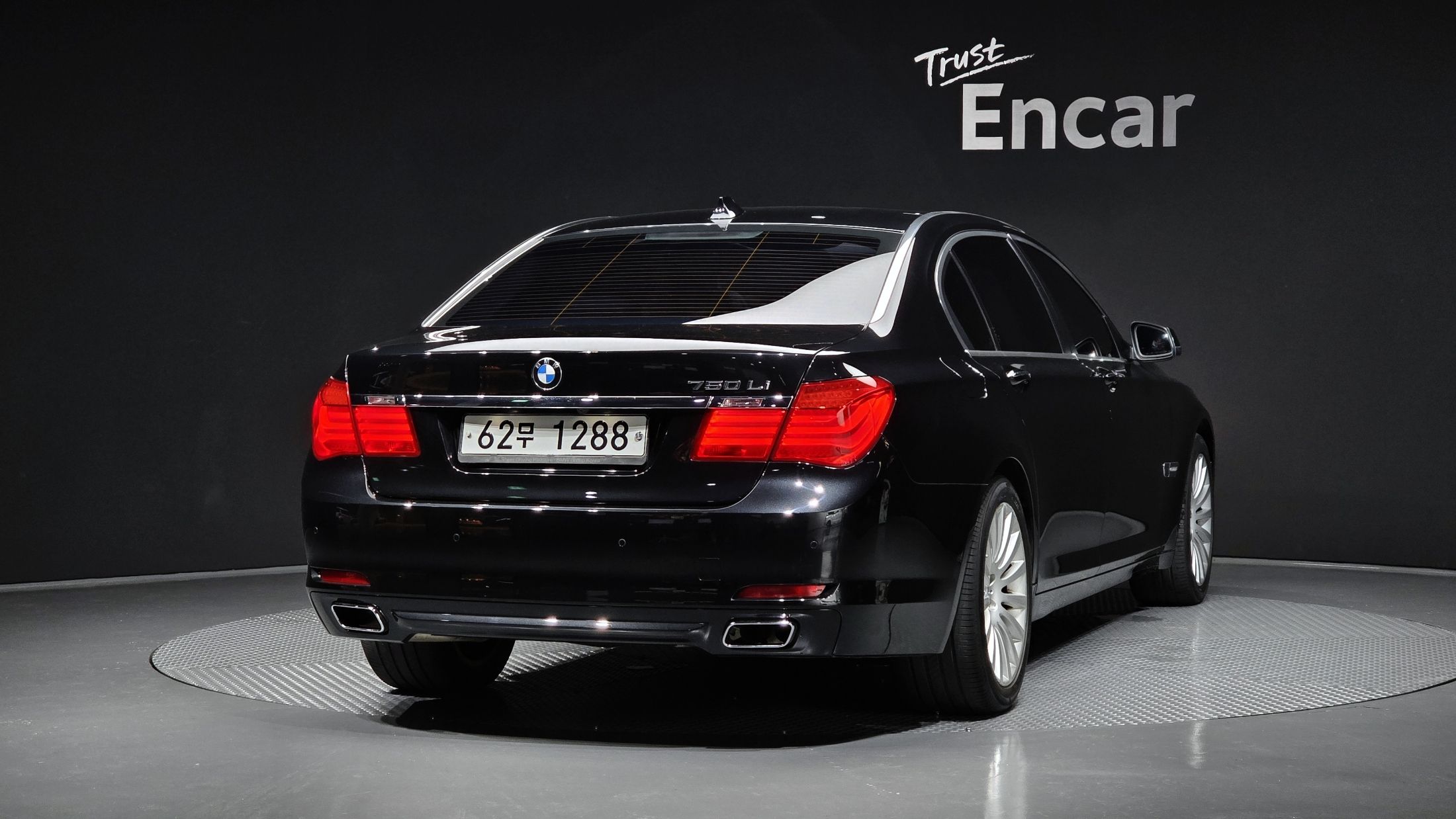 BMW 7-SERIES F01 2009