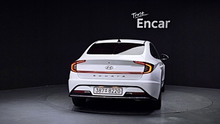 HYUNDAI SONATA DN8 2019