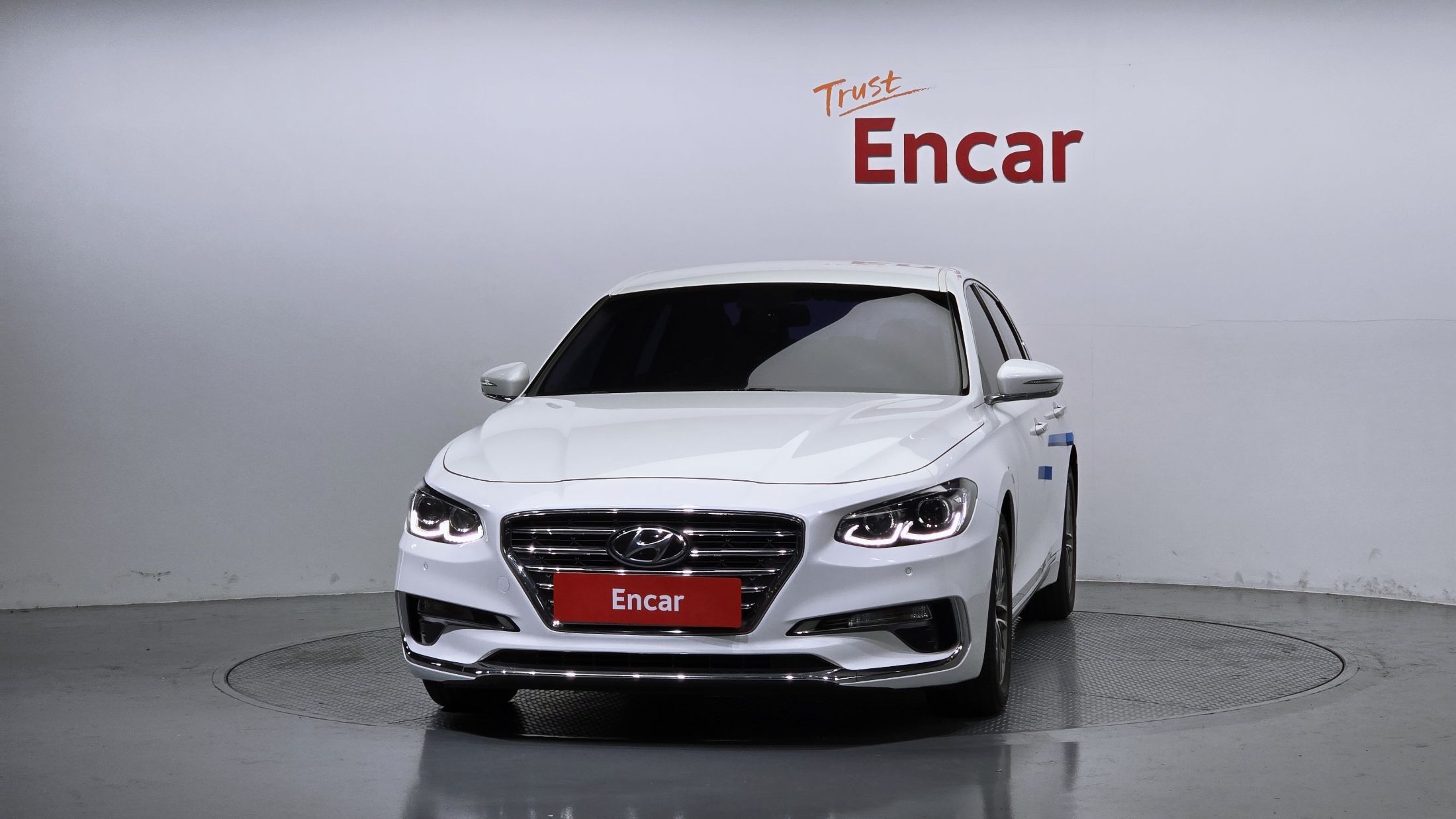 HYUNDAI GRANDEUR IG 2017