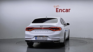 HYUNDAI GRANDEUR IG 2017