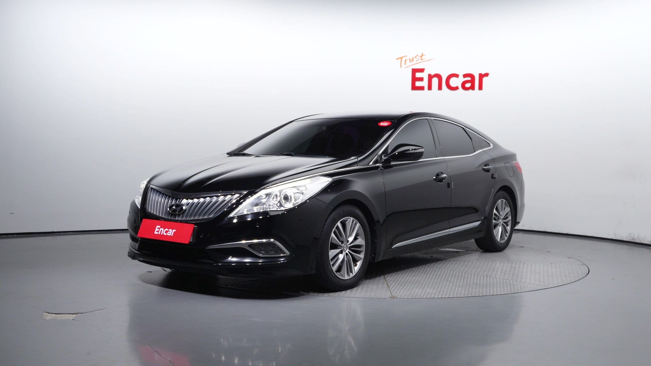 HYUNDAI GRANDEUR HG 2017