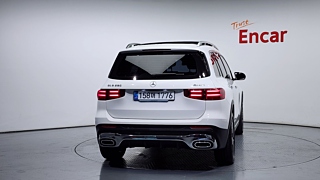 MERCEDES BENZ GLB-CLASS X247 2024