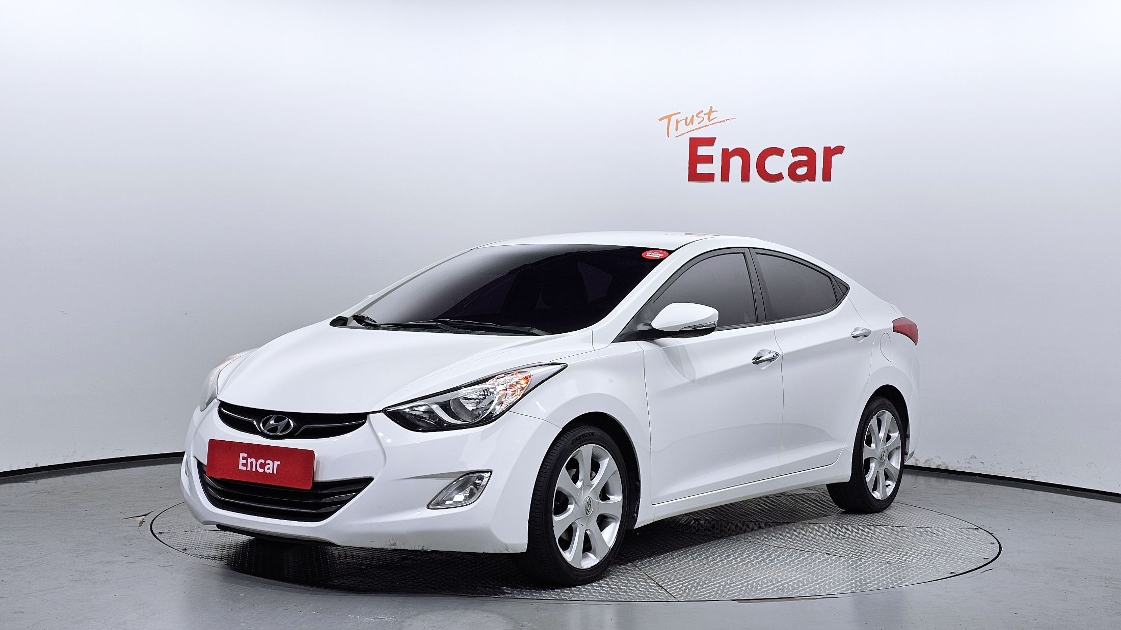 HYUNDAI AVANTE MD 2011