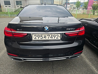 BMW 7-SERIES G11 2016