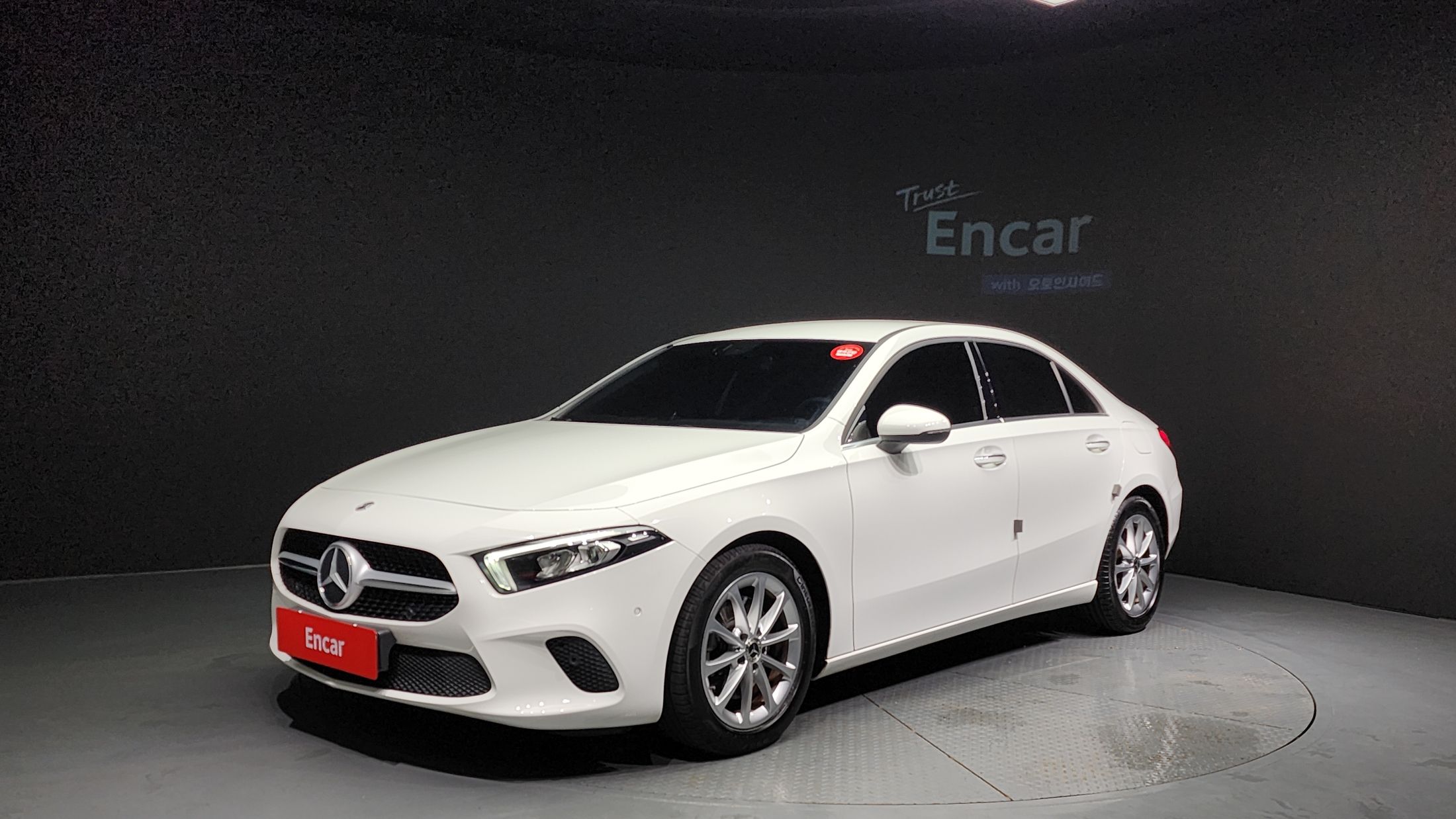 MERCEDES BENZ A-CLASS W177 2020