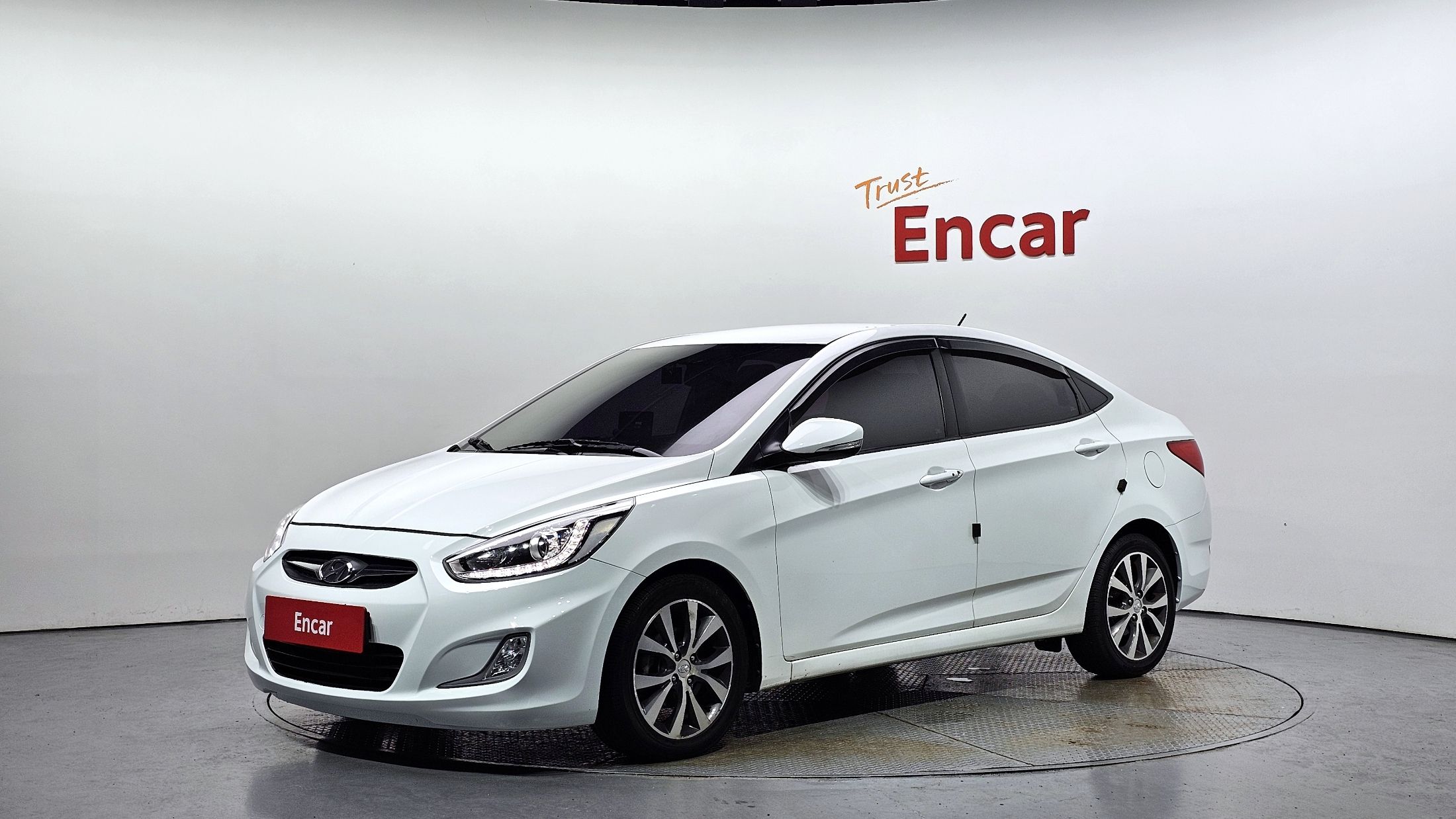 HYUNDAI ACCENT NEW 2014