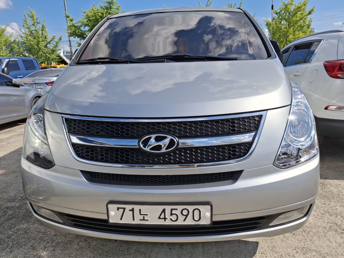 HYUNDAI STAREX GRAND 2014