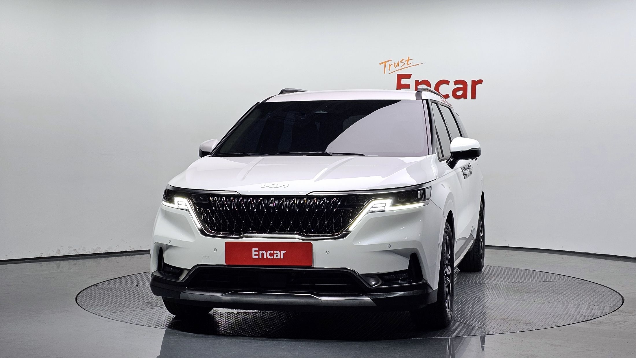 KIA CARNIVAL 2023