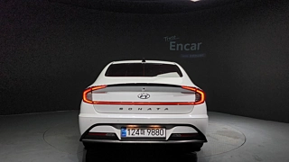 HYUNDAI SONATA HYBRID DN8 2021