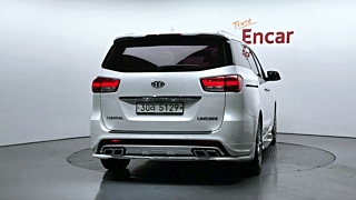KIA CARNIVAL 2017