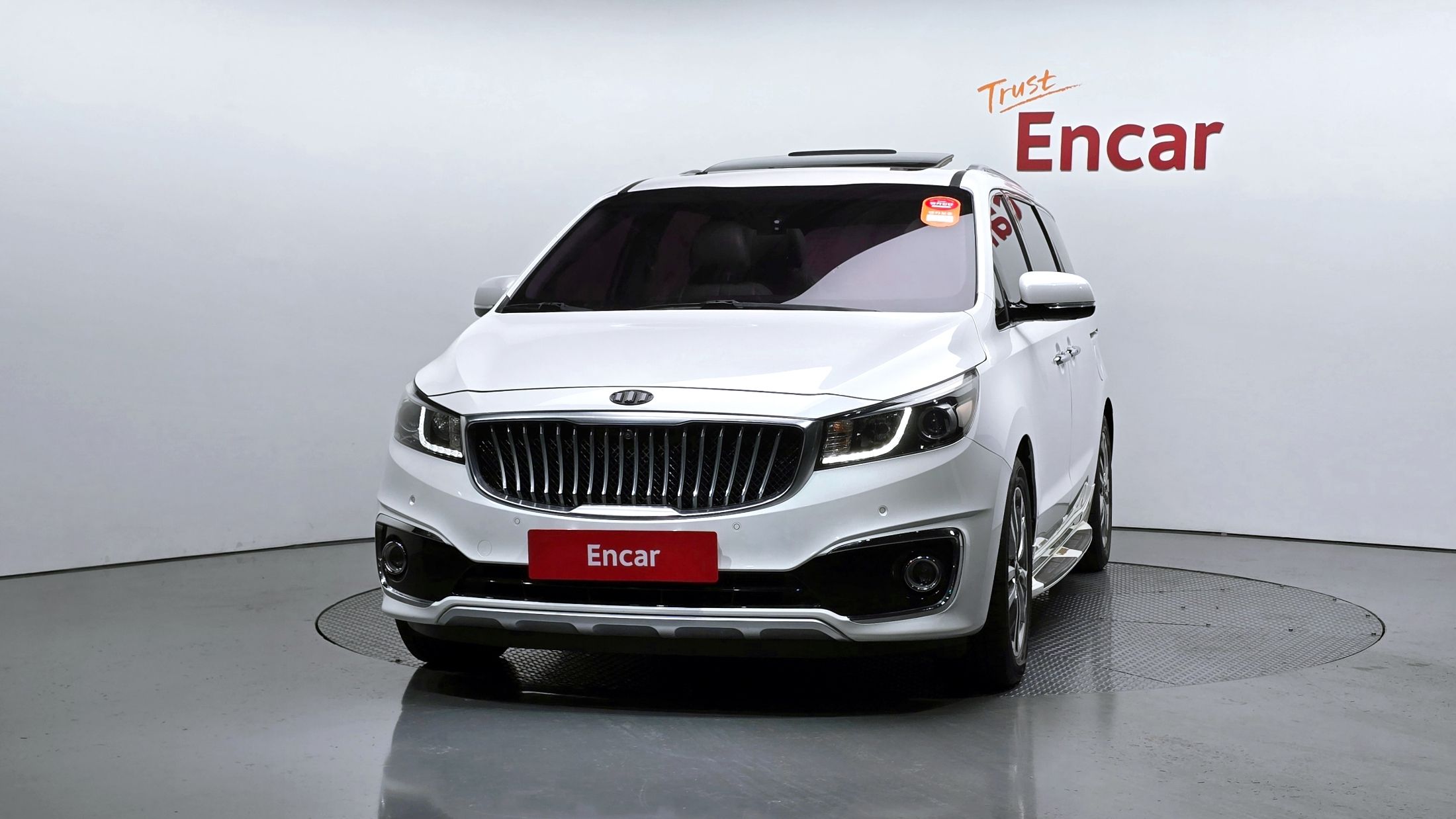 KIA CARNIVAL 2017