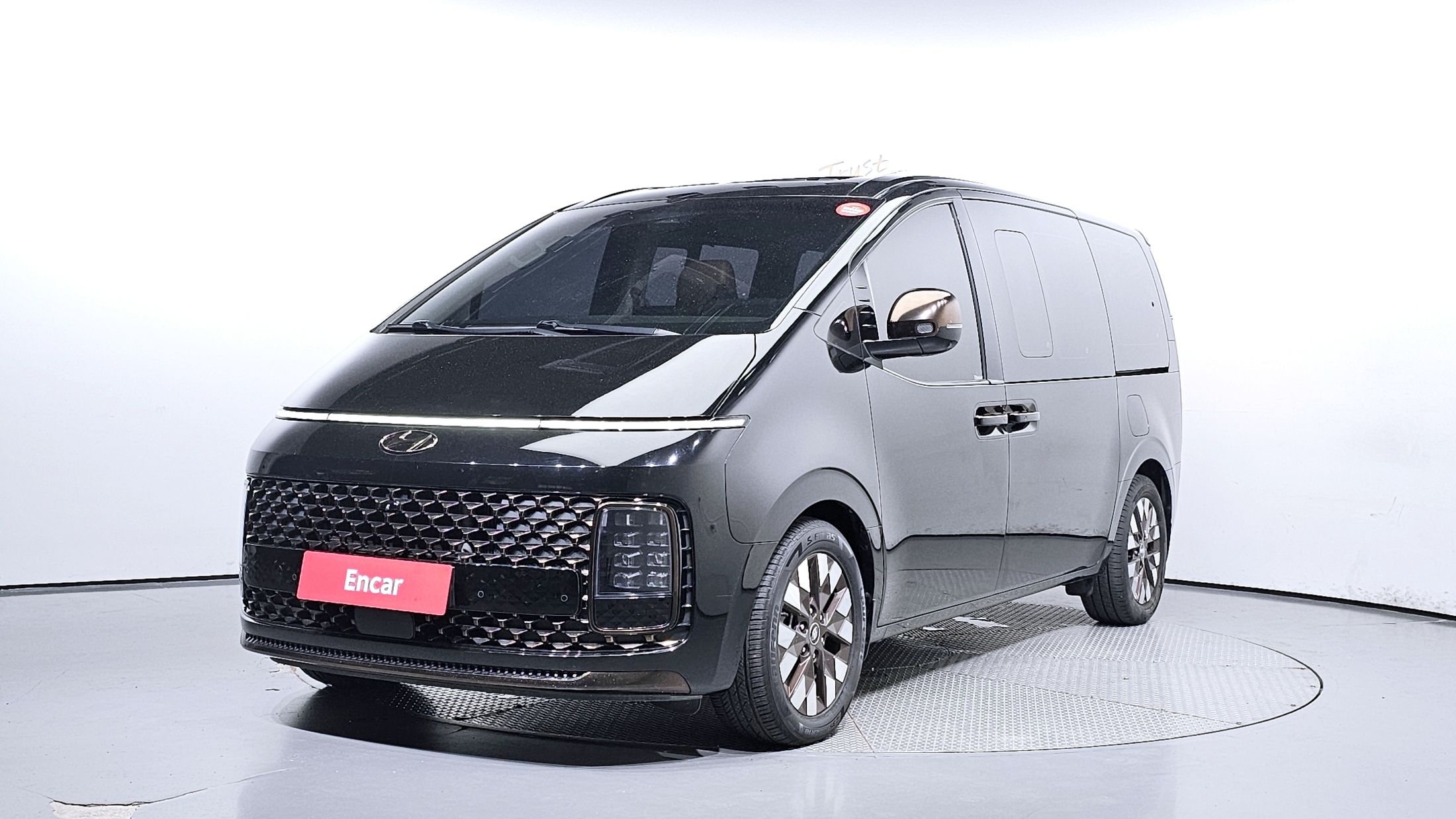 HYUNDAI STARIA 2021