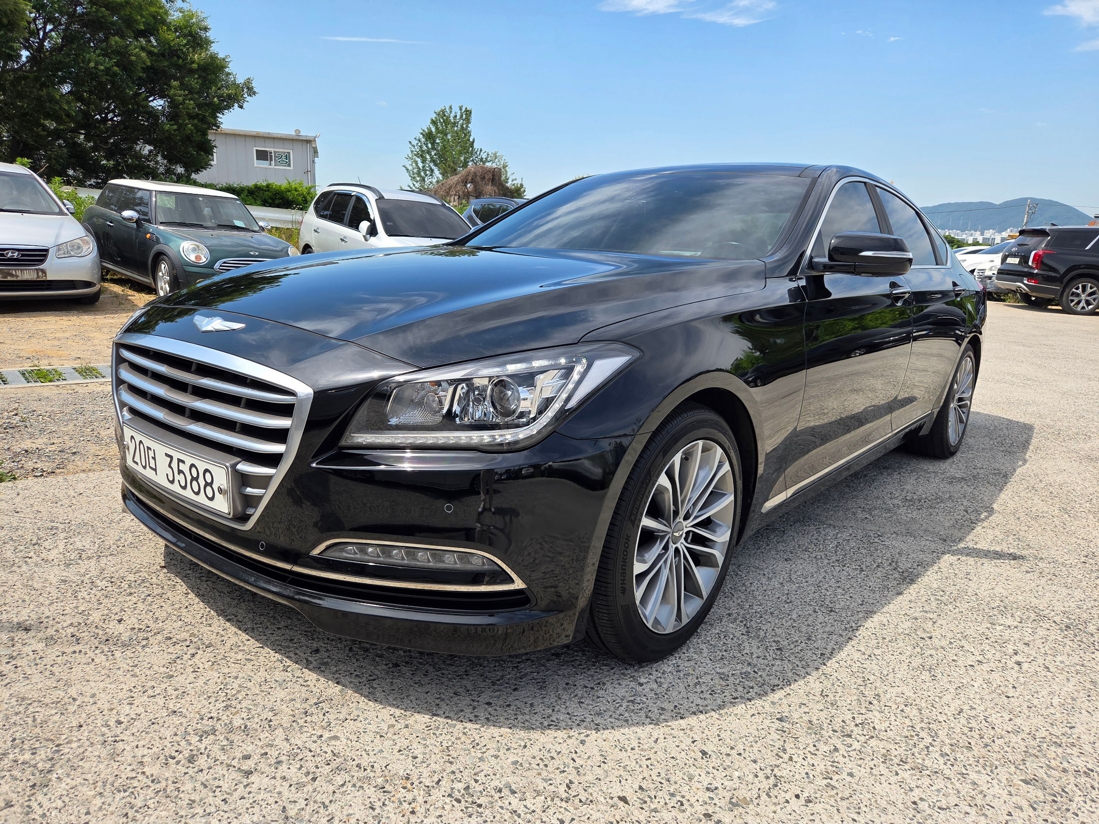 HYUNDAI GENESIS DH 2014