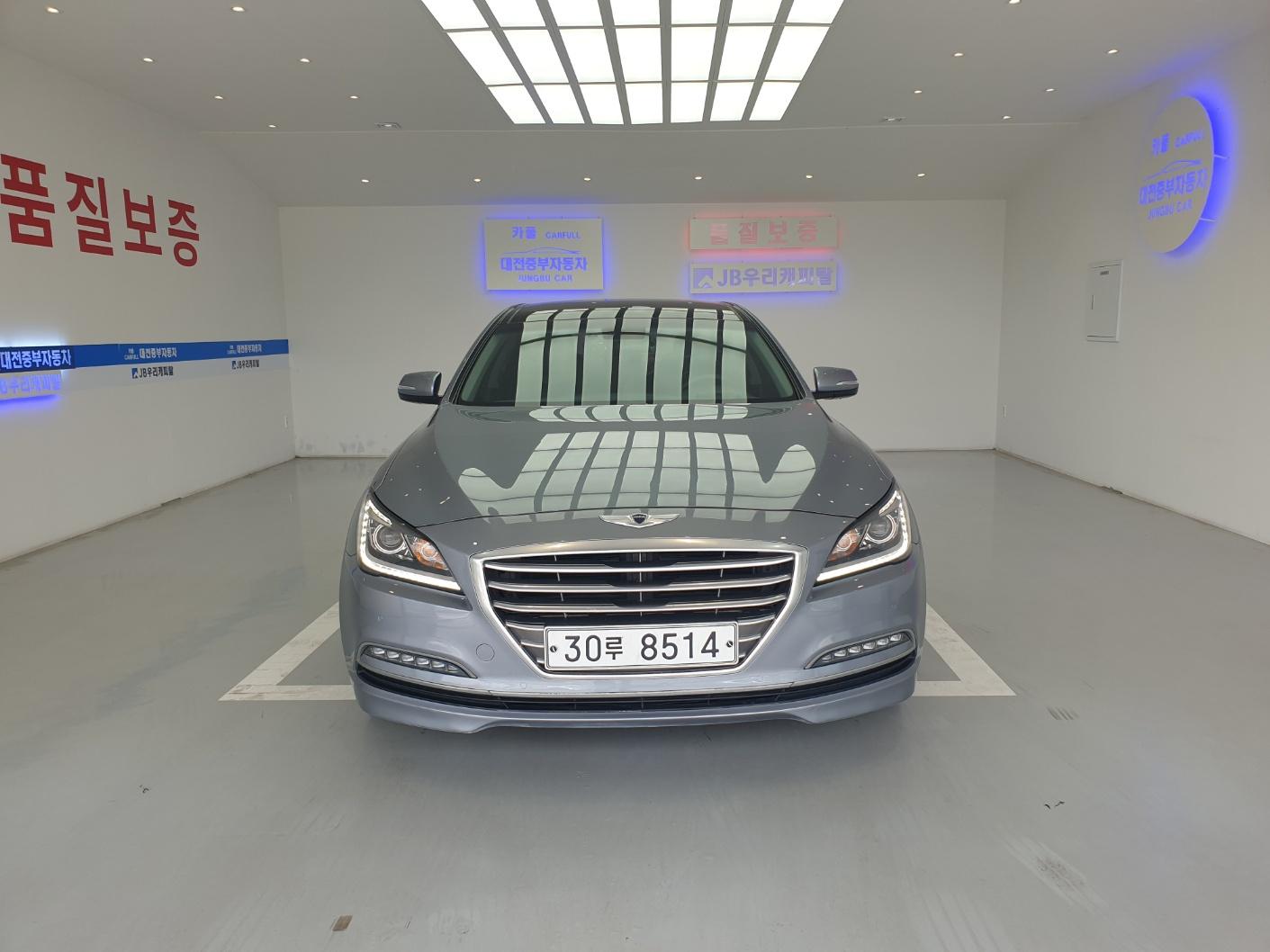 HYUNDAI GENESIS DH 2015