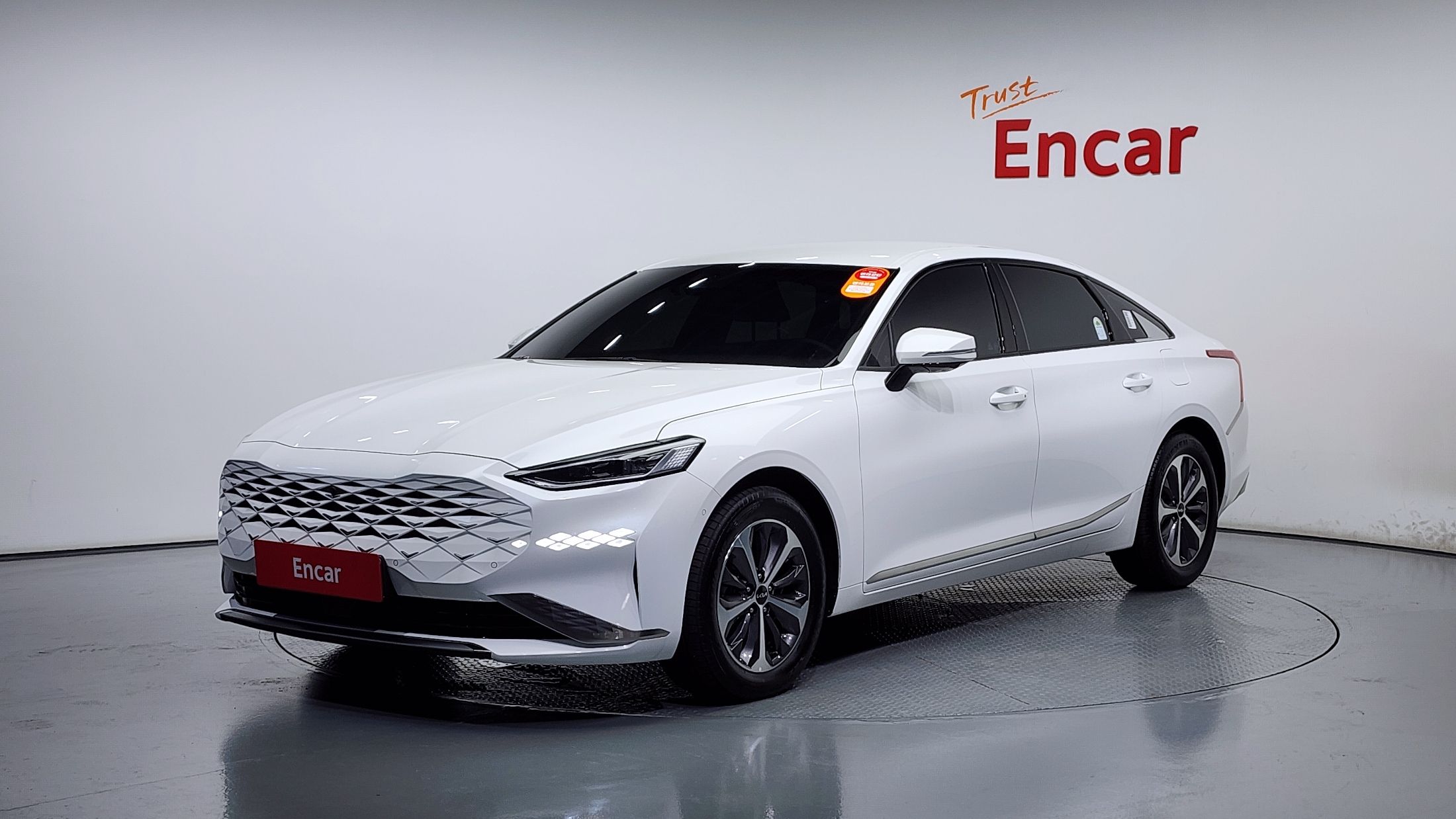 KIA K8 HYBRID