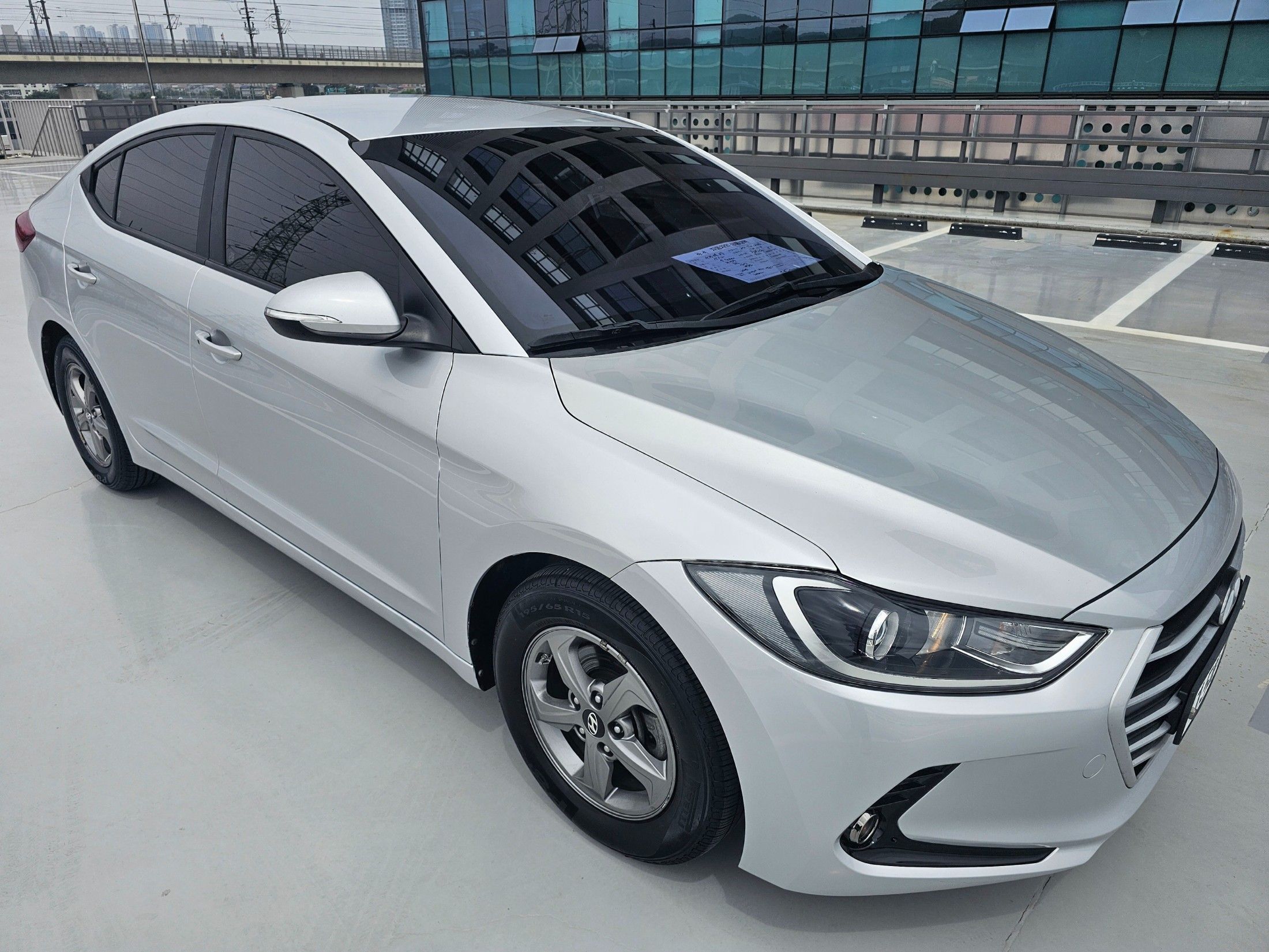 HYUNDAI AVANTE AD 2015