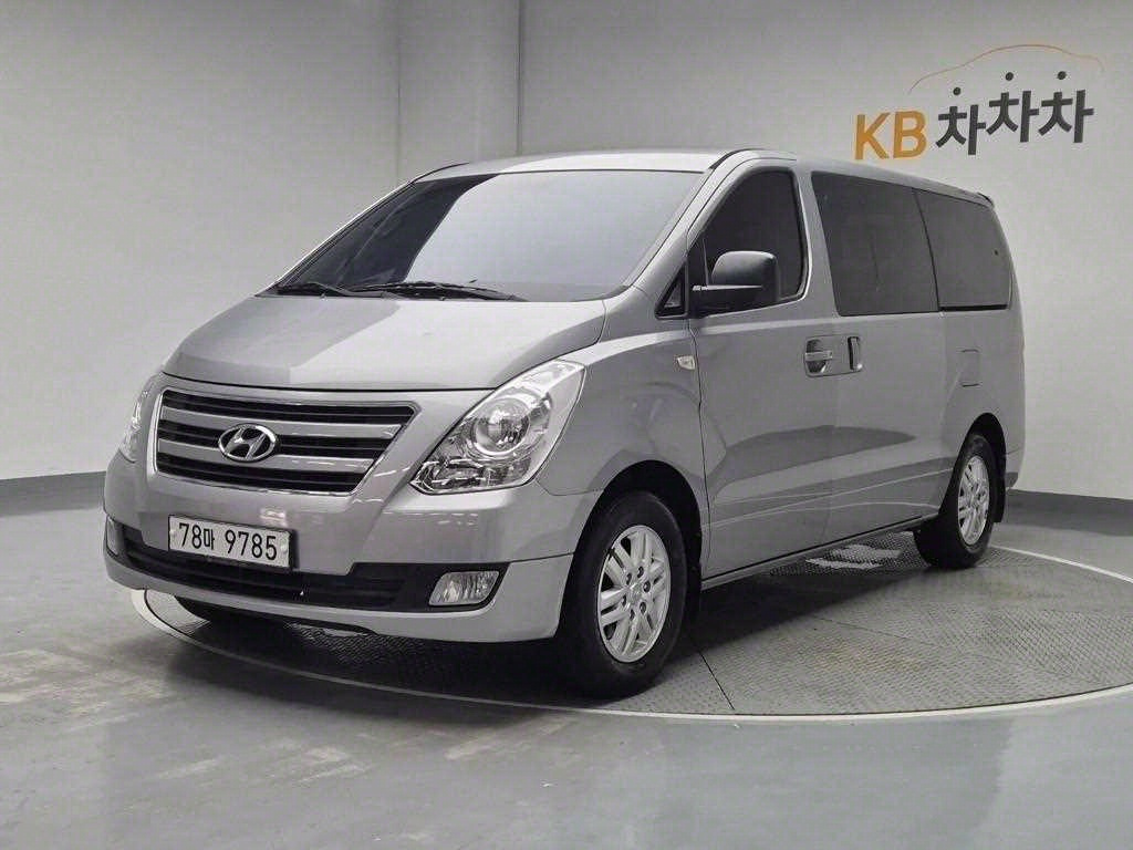 HYUNDAI STAREX GRAND 2017
