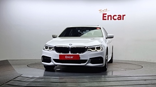 BMW 5-SERIES G30 2017