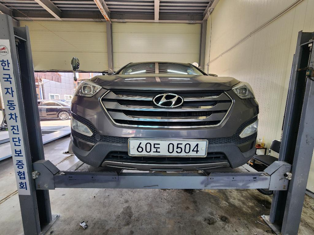 HYUNDAI SANTAFE DM 2013