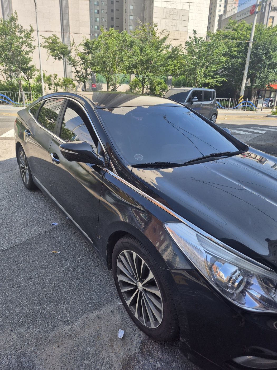 HYUNDAI GRANDEUR HG 2013