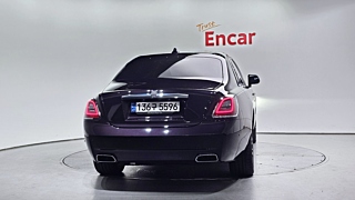 ROLLS ROYCE GHOST 2021