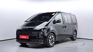 HYUNDAI STARIA  4WD Lounge 9 Seater 2023