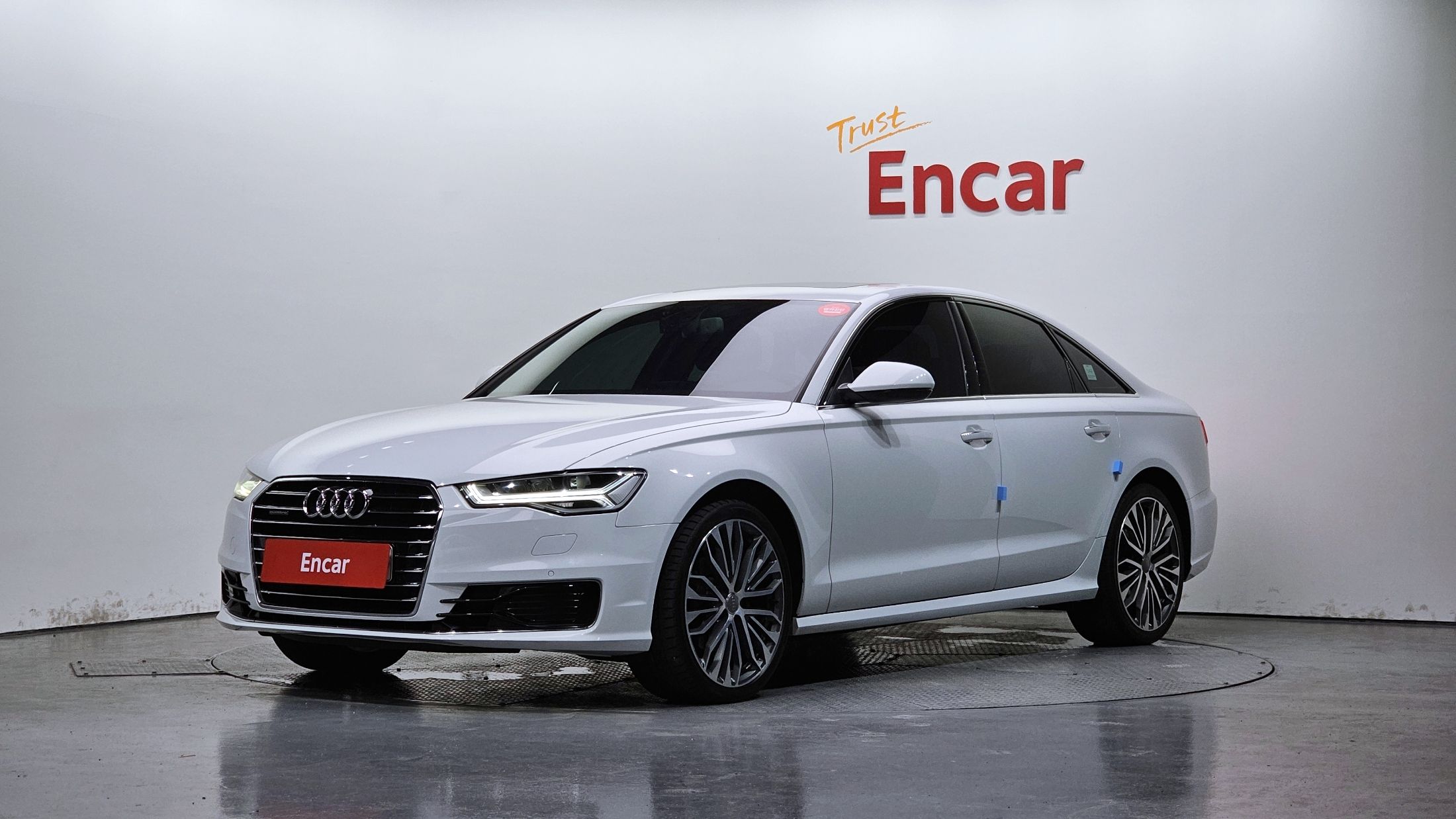 AUDI A6 2016