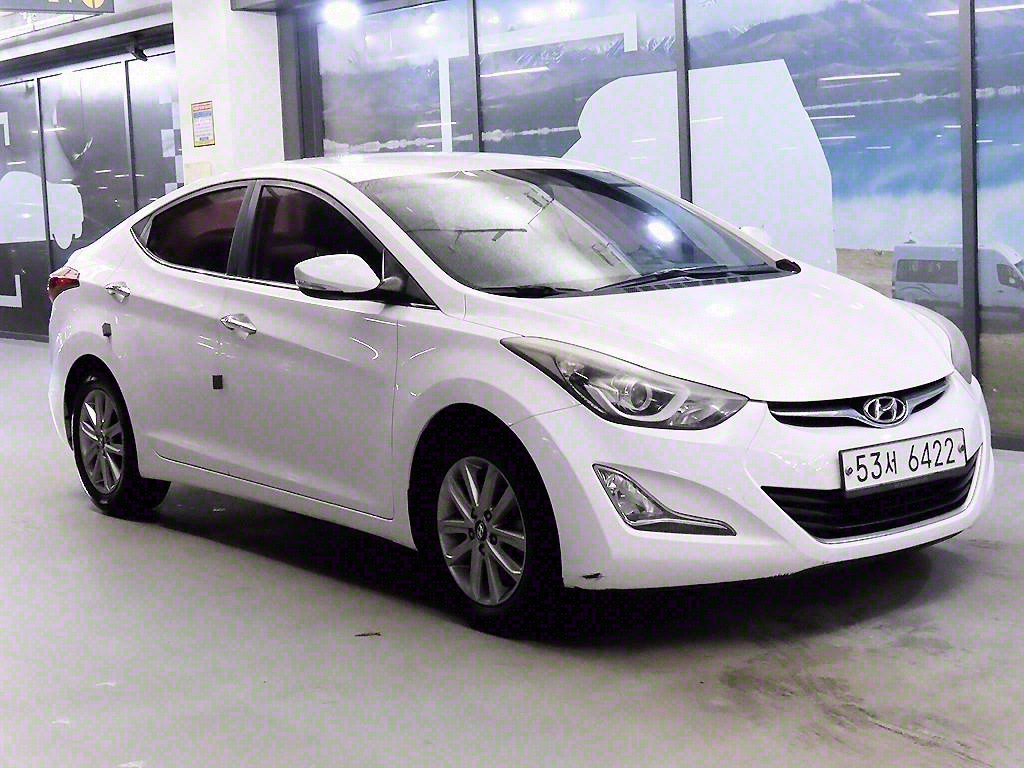 HYUNDAI AVANTE 2013