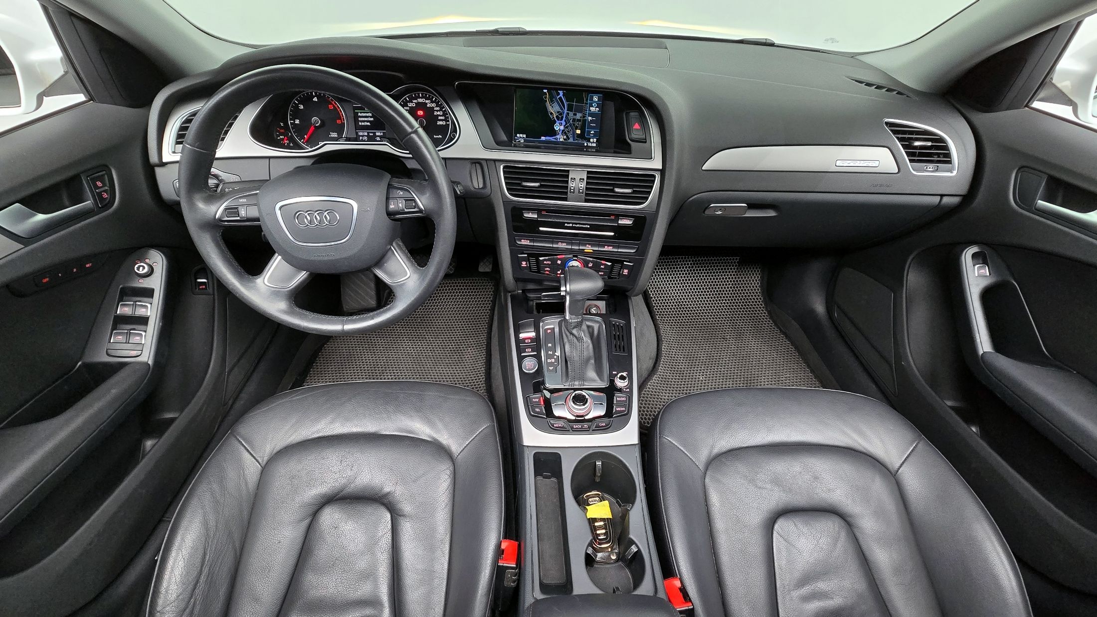 AUDI A4 2013