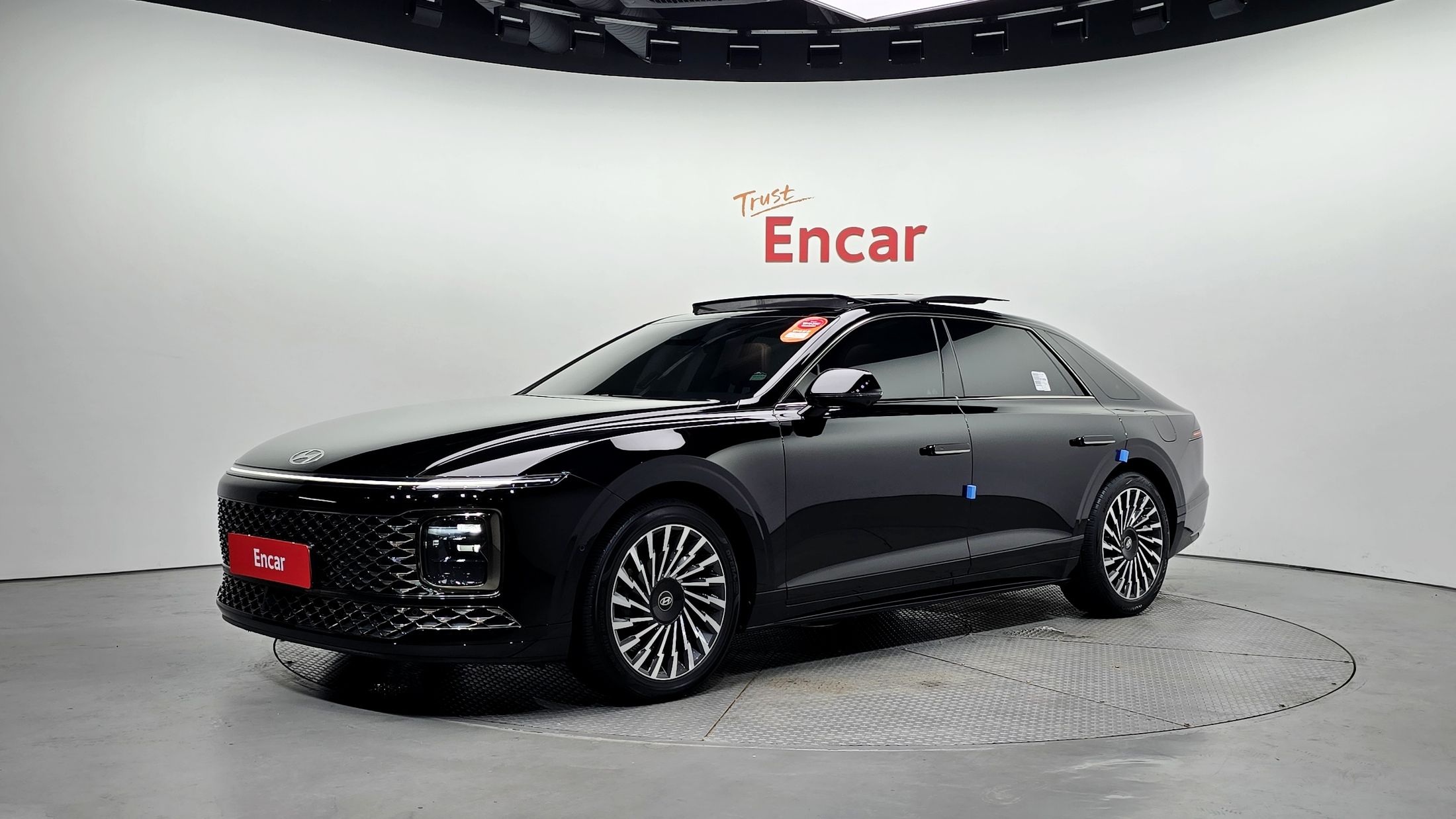 HYUNDAI GRANDEUR HYBRID GN7 2023