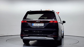 KIA CARNIVAL 2023